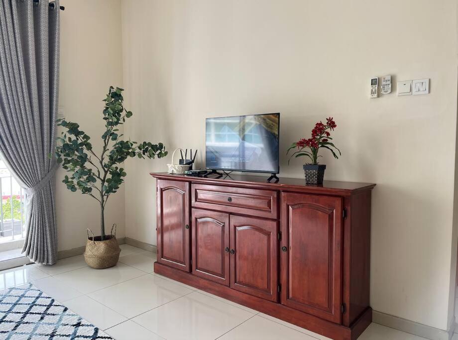 Homestay Ttdi Adina 710 Shah Alam,Sek 13,Msu,3Bedroooms Zewnętrze zdjęcie