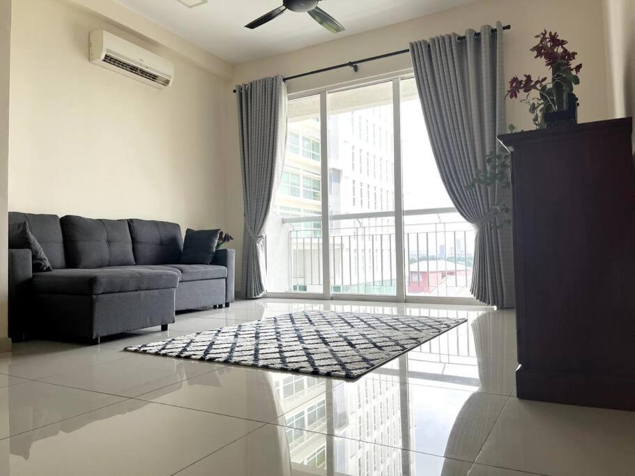 Homestay Ttdi Adina 710 Shah Alam,Sek 13,Msu,3Bedroooms Zewnętrze zdjęcie