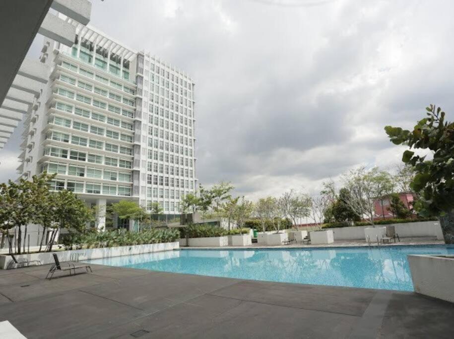 Homestay Ttdi Adina 710 Shah Alam,Sek 13,Msu,3Bedroooms Zewnętrze zdjęcie